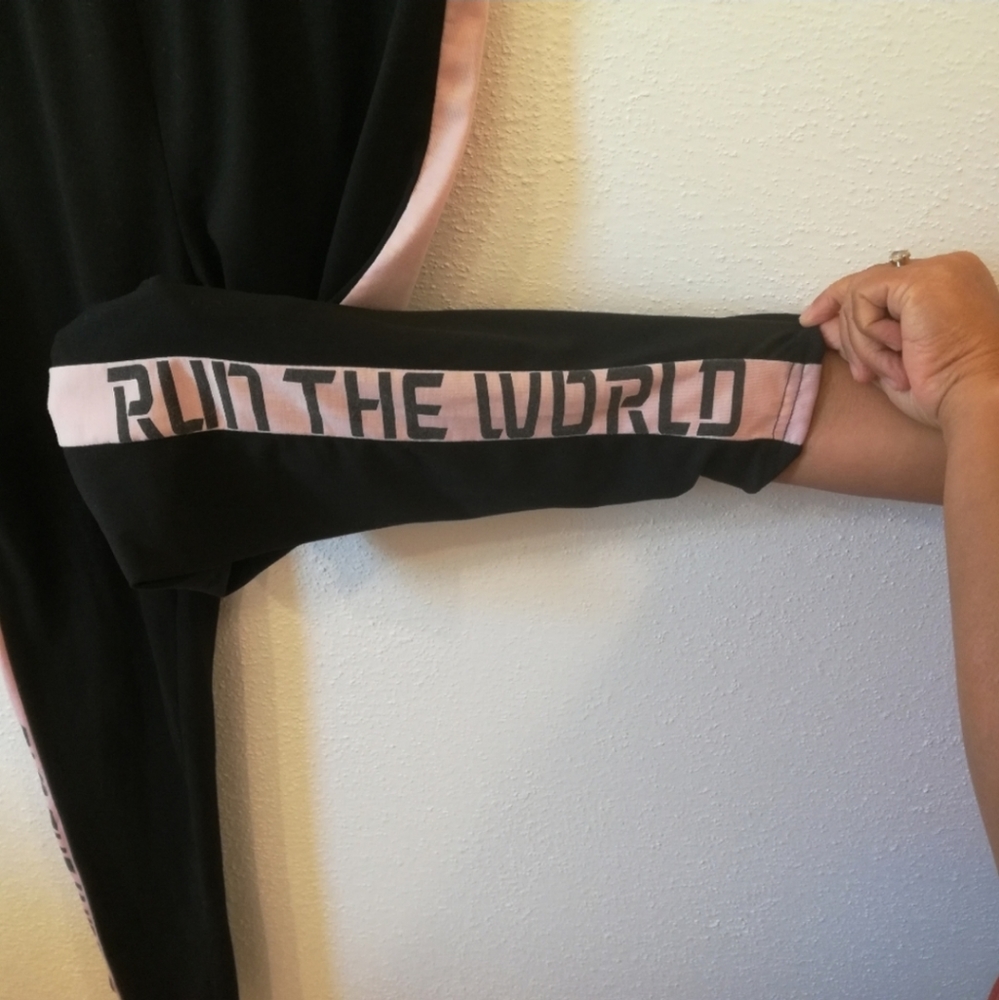 SOLD SHEIN Pink Black Run The World Colorblock Yoga Pants Size M - Picture 2 of 9